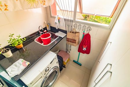 Apartamento à venda com 71m², 2 quartos e 1 vaga Apartamento à venda com 71m², 2 quartos e 1 vagaÁrea de Serviço