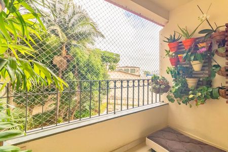 Apartamento à venda com 71m², 2 quartos e 1 vaga Apartamento à venda com 71m², 2 quartos e 1 vagaVaranda Sala