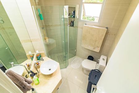 Apartamento à venda com 71m², 2 quartos e 1 vaga Apartamento à venda com 71m², 2 quartos e 1 vagaBanheiro Social