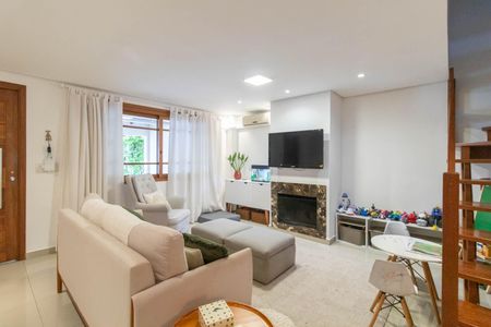 Sala de casa à venda com 3 quartos, 230m² em Ipanema, Porto Alegre