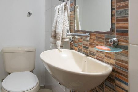 Casa à venda com 230m², 3 quartos e 4 vagasLavabo