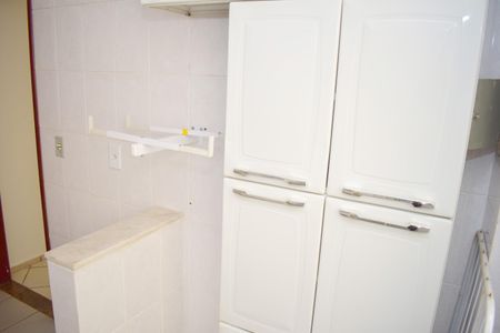 Apartamento para alugar com 55m², 2 quartos e 2 vagasCozinha - Armários