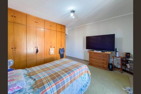 Casa à venda com 207m², 4 quartos e 2 vagas Casa à venda com 207m², 4 quartos e 2 vagasSuíte 2