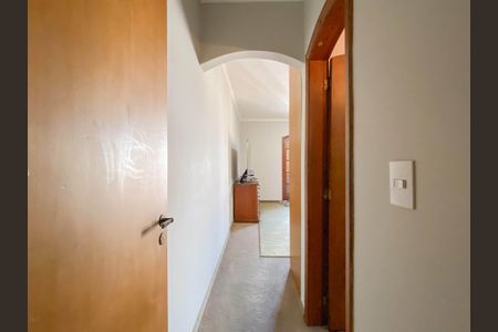 Casa à venda com 207m², 4 quartos e 2 vagas Casa à venda com 207m², 4 quartos e 2 vagasSuíte 2