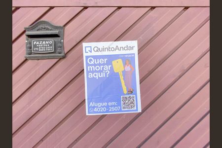 Casa à venda com 207m², 4 quartos e 2 vagas Casa à venda com 207m², 4 quartos e 2 vagasPlaca