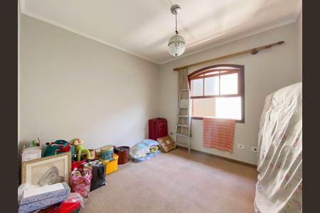 Casa à venda com 207m², 4 quartos e 2 vagas Casa à venda com 207m², 4 quartos e 2 vagasQuarto 2