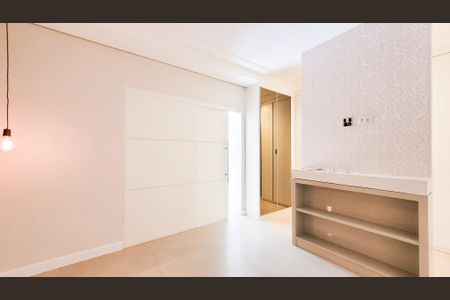 Casa de condomínio à venda com 374m², 4 quartos e 4 vagasSuíte Master