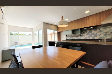 Casa de condomínio à venda com 374m², 4 quartos e 4 vagasÁrea gourmet