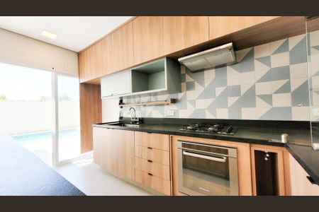 Casa de condomínio à venda com 374m², 4 quartos e 4 vagasÁrea gourmet