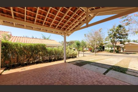 Casa de condomínio à venda com 374m², 4 quartos e 4 vagasGaragem