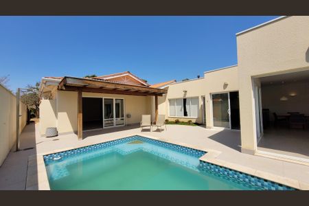 Casa de condomínio à venda com 374m², 4 quartos e 4 vagasPiscina