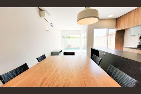 Casa de condomínio à venda com 374m², 4 quartos e 4 vagasÁrea gourmet