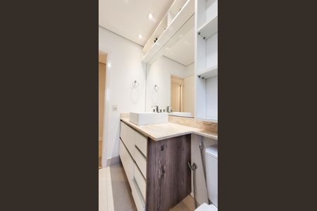 Casa de condomínio à venda com 374m², 4 quartos e 4 vagasBanheiro da Suíte Master