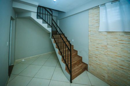 Casa para alugar com 2 quartos, 60m² em Céu Azul, Belo Horizonte