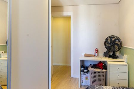 Quarto 1 de apartamento à venda com 2 quartos, 47m² em Penha de França, São Paulo