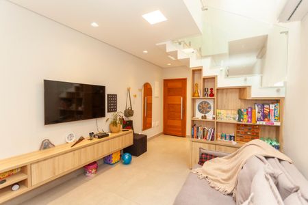 Sala de casa à venda com 3 quartos, 120m² em Jardim Ernestina, São Paulo