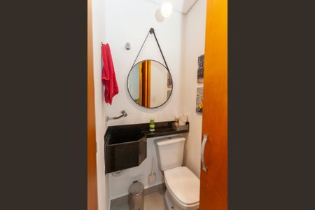 Casa à venda com 120m², 3 quartos e 2 vagasLavabo