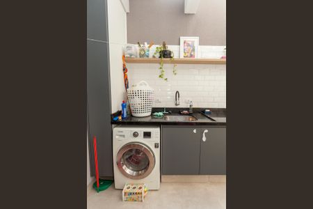 Casa à venda com 120m², 3 quartos e 2 vagasÁrea de Serviço