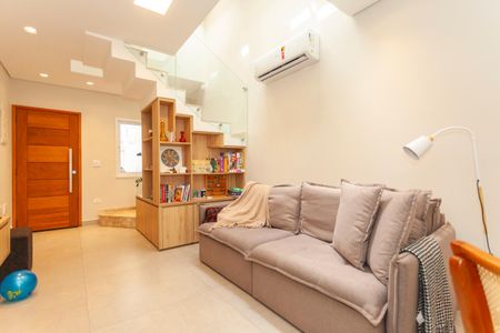 Sala de casa à venda com 3 quartos, 120m² em Jardim Ernestina, São Paulo