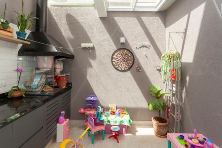 Casa à venda com 120m², 3 quartos e 2 vagasChurrasqueira