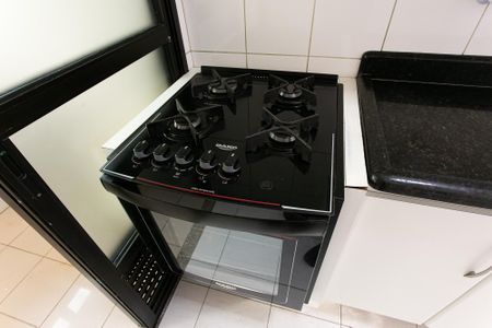 Apartamento à venda com 52m², 2 quartos e 2 vagasCozinha - Fogão