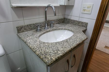 Apartamento à venda com 52m², 2 quartos e 2 vagasBanheiro