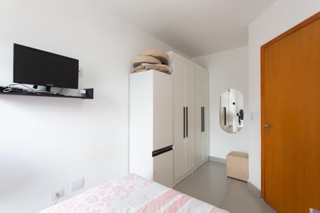 Apartamento para alugar com 52m², 2 quartos e 2 vagas Apartamento para alugar com 52m², 2 quartos e 2 vagasQuarto 2