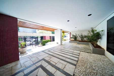 Apartamento à venda com 135m², 3 quartos e 3 vagas Apartamento à venda com 135m², 3 quartos e 3 vagasHall Social