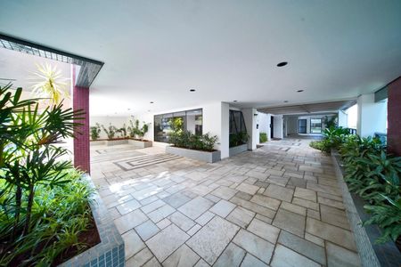 Apartamento à venda com 135m², 3 quartos e 3 vagas Apartamento à venda com 135m², 3 quartos e 3 vagasGaragem