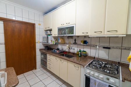 Apartamento à venda com 68m², 2 quartos e 1 vaga Apartamento à venda com 68m², 2 quartos e 1 vagaCozinha