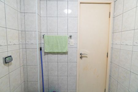 Apartamento à venda com 68m², 2 quartos e 1 vaga Apartamento à venda com 68m², 2 quartos e 1 vagaBanheiro