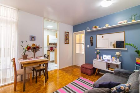 Sala de apartamento à venda com 2 quartos, 61m² em Bom Fim, Porto Alegre