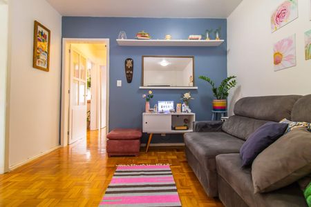 Sala de apartamento à venda com 2 quartos, 61m² em Bom Fim, Porto Alegre