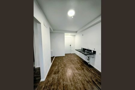 Cozinha de kitnet/studio à venda com 1 quarto, 32m² em Vila Gumercindo, São Paulo