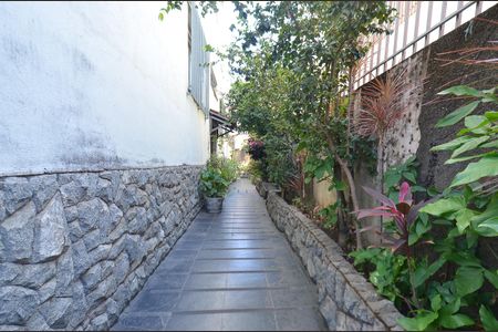 Apartamento à venda com 110m², 3 quartos e 2 vagas Apartamento à venda com 110m², 3 quartos e 2 vagasEntrada