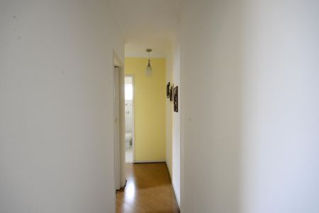 Corredor de apartamento à venda com 2 quartos, 60m² em Cambuci, São Paulo