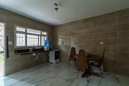 Casa à venda com 160m², 3 quartos e 4 vagas Casa à venda com 160m², 3 quartos e 4 vagasCozinha