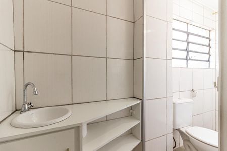 Banheiro de apartamento para alugar com 2 quartos, 37m² em Sé, São Paulo