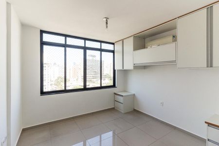 Quarto 1 de apartamento para alugar com 2 quartos, 37m² em Sé, São Paulo