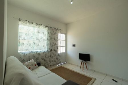 Sala de apartamento para alugar com 1 quarto, 43m² em Lopes de Oliveira, Sorocaba