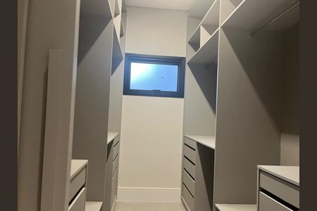 Closet de casa de condomínio para alugar com 3 quartos, 297m² em Condomínio Chácara dos Eucaliptos, São José dos Campos