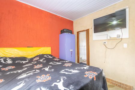 Casa à venda com 126m², 5 quartos e 1 vagaSuíte