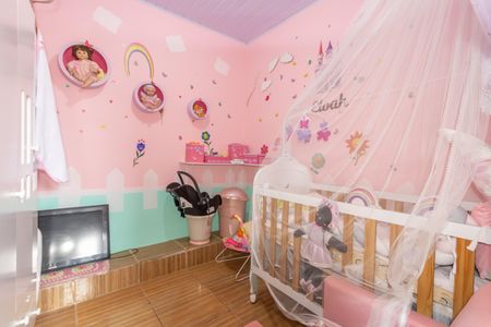 Casa à venda com 126m², 5 quartos e 1 vagaQuarto 2