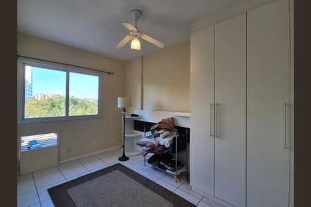 Apartamento para alugar com 74m², 2 quartos e 1 vagaSuíte