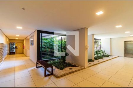 Apartamento à venda com 67m², 2 quartos e 1 vaga Apartamento à venda com 67m², 2 quartos e 1 vagaHall