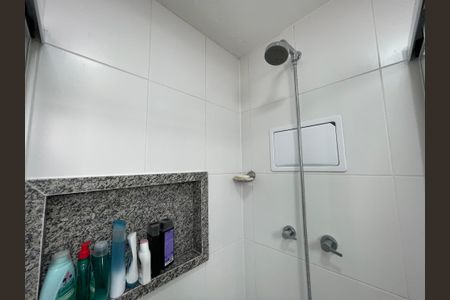 Apartamento à venda com 67m², 2 quartos e 1 vaga Apartamento à venda com 67m², 2 quartos e 1 vagaBanheiro da Suíte