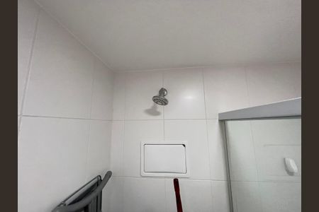 Apartamento à venda com 67m², 2 quartos e 1 vaga Apartamento à venda com 67m², 2 quartos e 1 vagaBanheiro Social