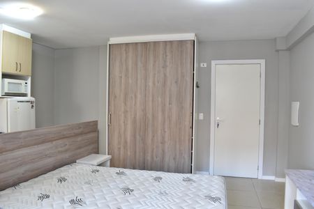 Studio de kitnet/studio para alugar com 1 quarto, 32m² em Centro, Curitiba