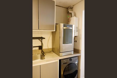 Apartamento à venda com 84m², 3 quartos e 2 vagas Apartamento à venda com 84m², 3 quartos e 2 vagasLavanderia