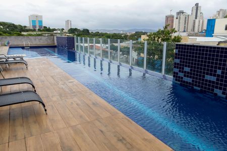 Apartamento à venda com 84m², 3 quartos e 2 vagas Apartamento à venda com 84m², 3 quartos e 2 vagasÁrea comum - Piscina